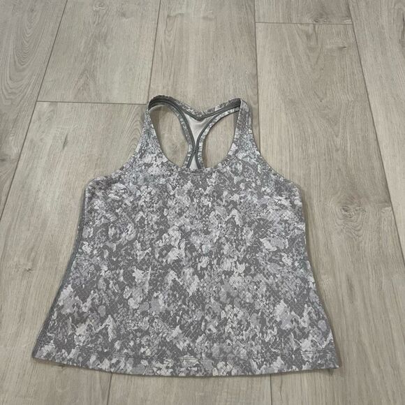 Lululemon women’s tank top size 6 - Picture 1 of 7